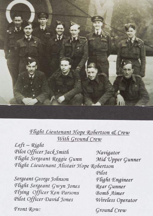http://578squadron.org.uk/squadron/robertson.jpg